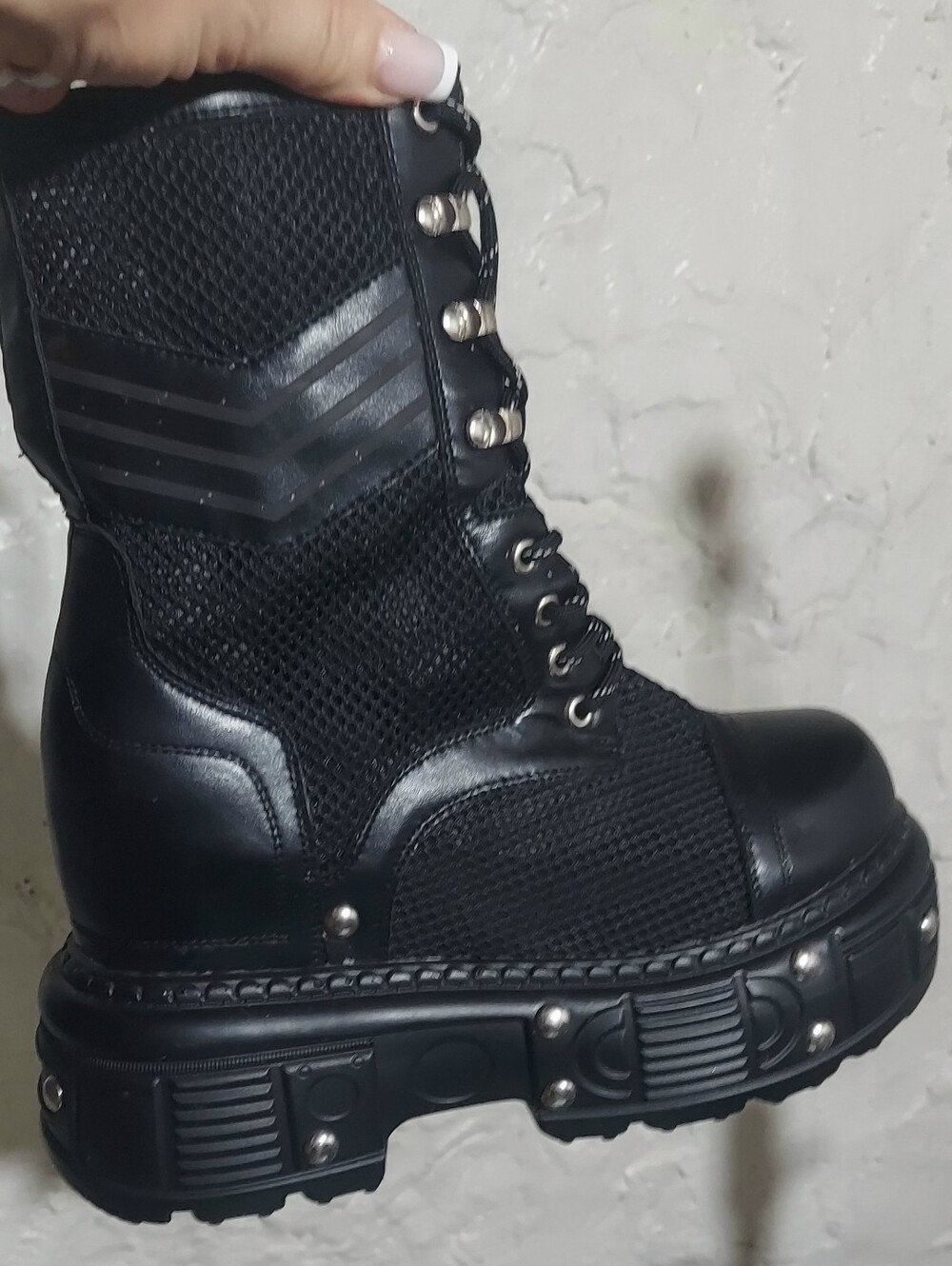 Gothic Cape Robbin Platform Mesh Combat Boots size 7 New with tags!!
